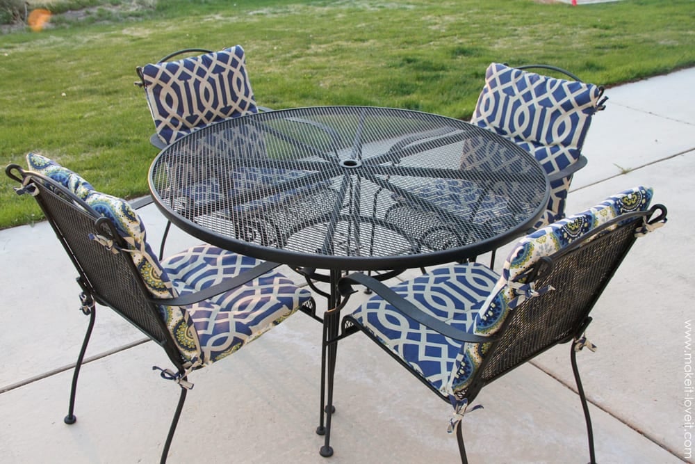 Make Your Own Reversible Patio Chair Cushions It And Love Img 5494