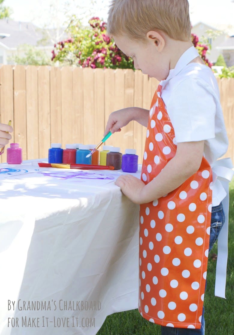DIY Laminated Apron for Kids...let them explore, while keeping the mess under control. --- Make It and Love It