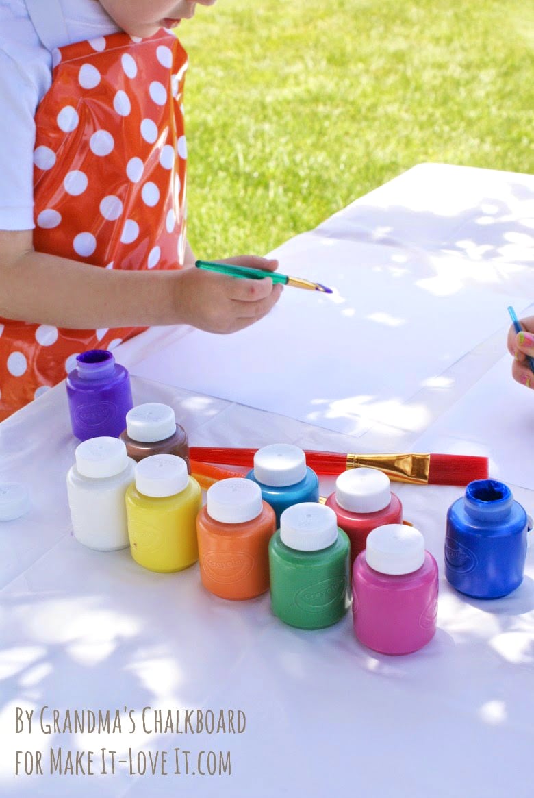 DIY Laminated Apron for Kids...let them explore, while keeping the mess under control. --- Make It and Love It