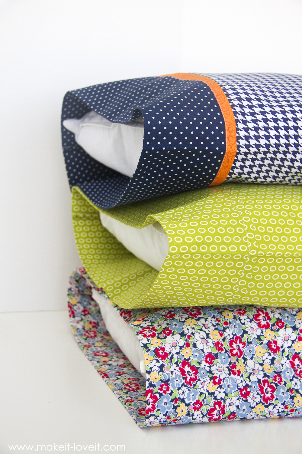 DIY Bed Pillow Cases 3 Sizes And 3 Different Styles including The