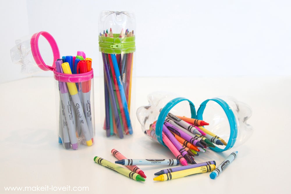 DIY No-Sew Zipper Cases...from Plastic Bottles (VIDEO included)